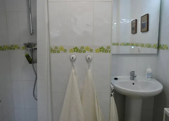 Cerca De La Playa Apartment *